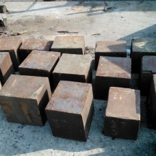 Поковка нержавеющая прямоугольная 12Х18Н10Т 770 мм ГОСТ 25054-81